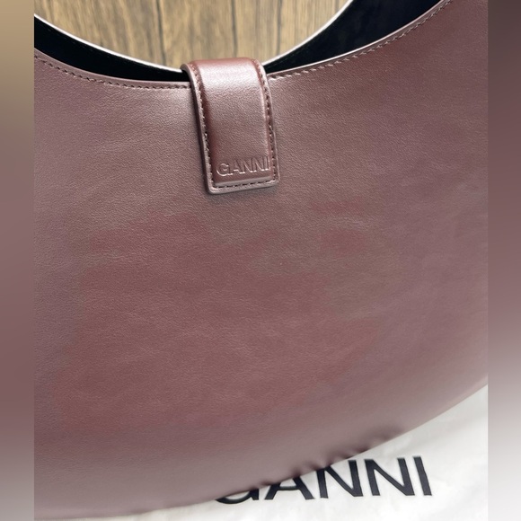 GANNI Butterfly Logo Chicory Coffee Small Kat Shoulder Bag #A7302 - Picture 9 of 15